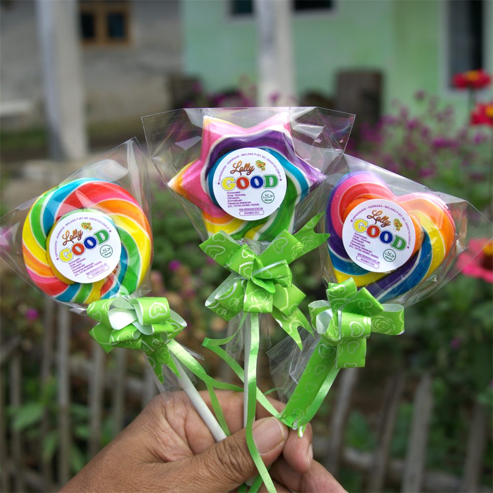 Lolipop 6 cm bentuk bulat, bintang, dan love dipegang tangan